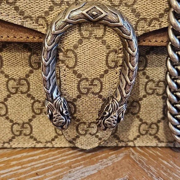 GUCCI Dionysus GG Supreme Mini Bag - Picture 2 of 13